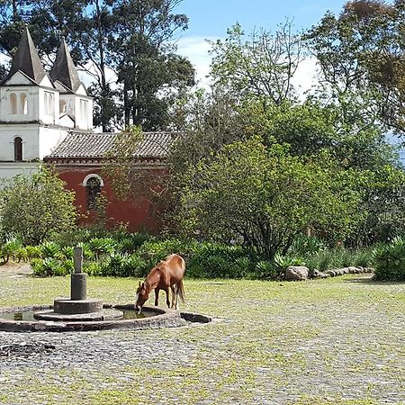 Hacienda Guachala Hotel Cayambe Exterior photo