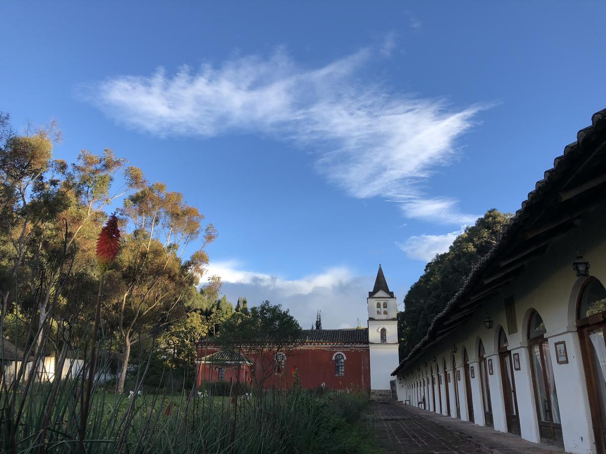 Hacienda Guachala Hotel Cayambe Exterior photo