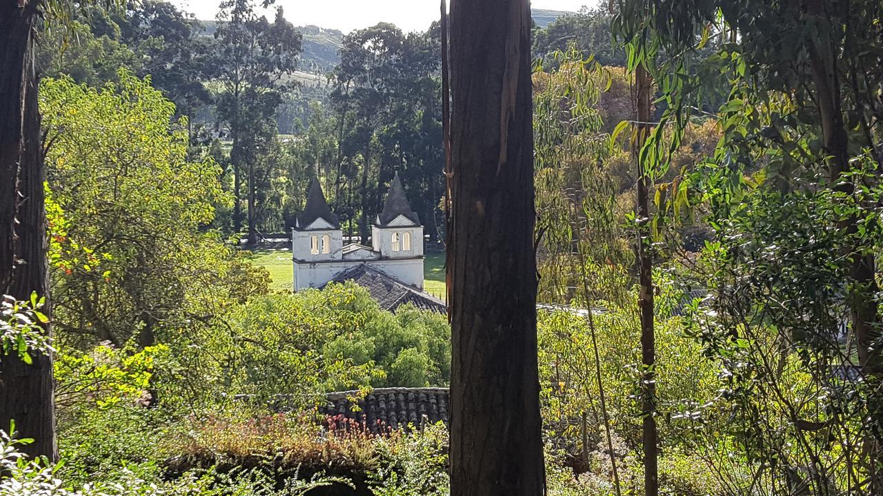 Hacienda Guachala Hotel Cayambe Exterior photo