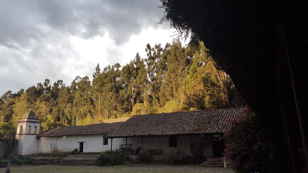 Hacienda Guachala Hotel Cayambe Exterior photo