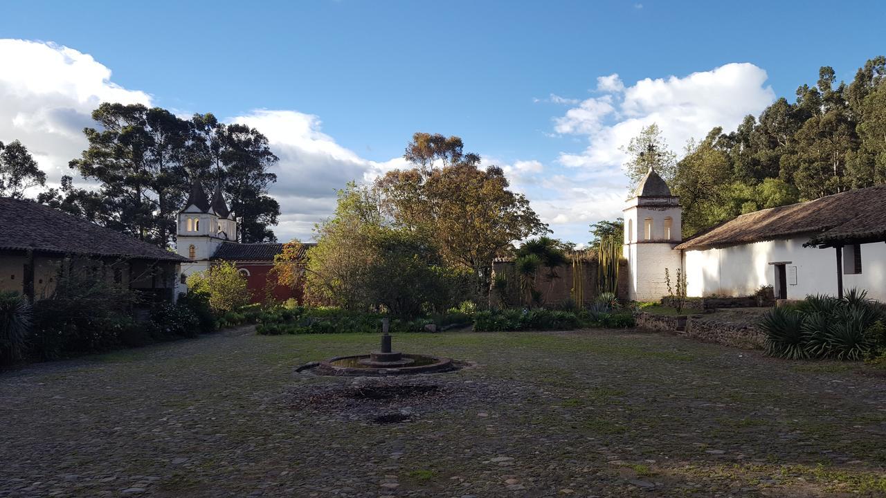 Hacienda Guachala Hotel Cayambe Exterior photo